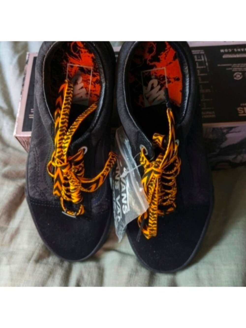 Vans Old Skool Women 8 Year of the Tiger Black And Orange Aninal Print 0926 - Picture 5 of 7